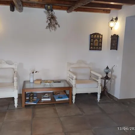 Luxury Two Story Ideal For Families *
