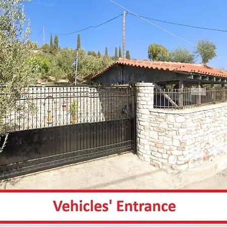 Luxury Two Story Ideal For Families Vila *