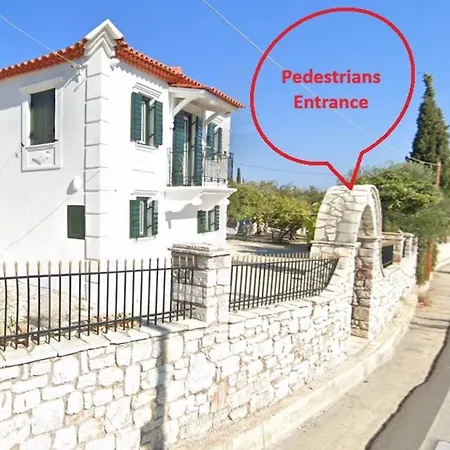 Vila Luxury Two Story Ideal For Families