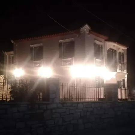 Vila Luxury Two Story Ideal For Families Koróni